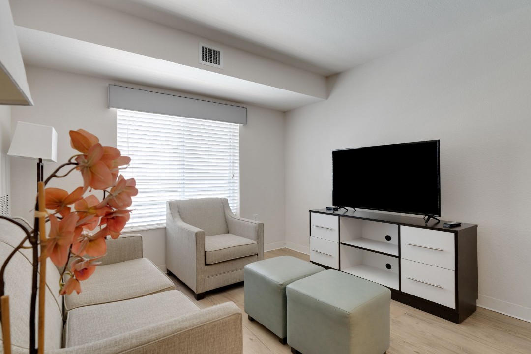 Simplicity At the Rim · Unit 1203  1/1