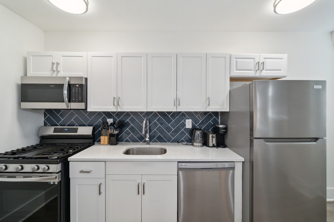Fairfax Apartments · Unit 603 1/1