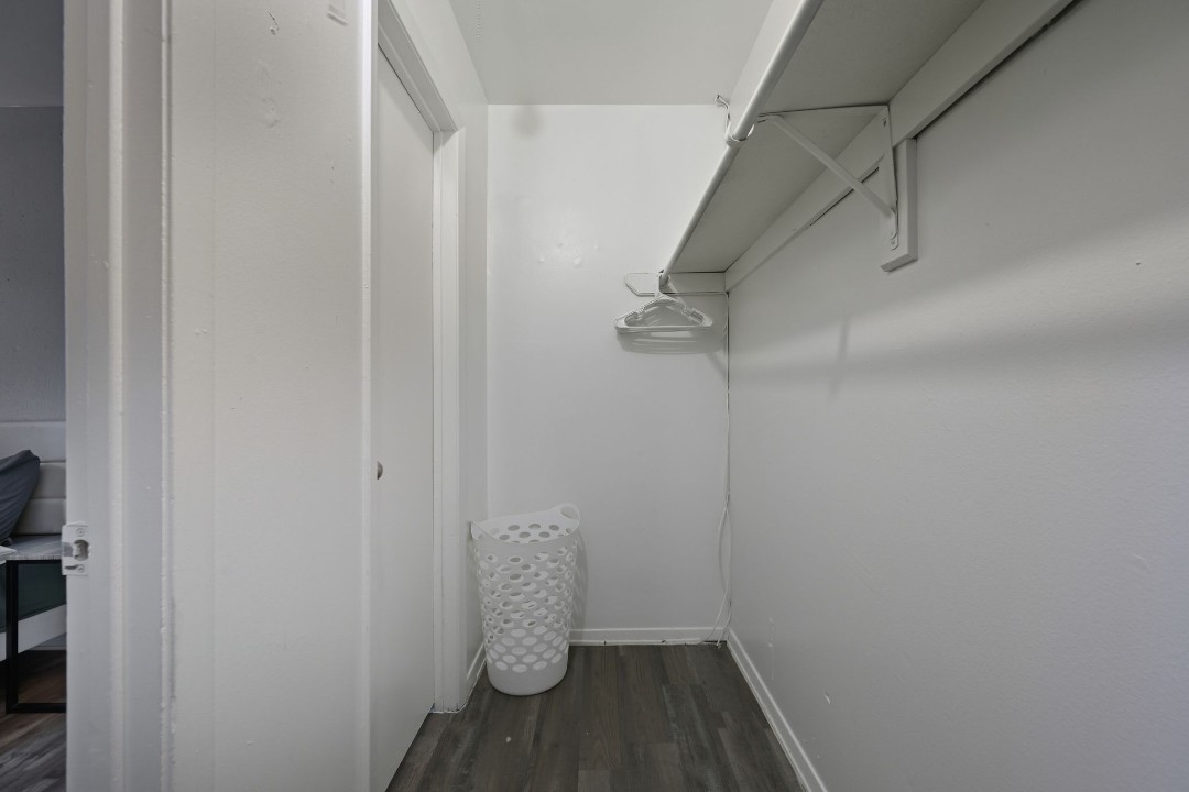 Eureka village · Unit 248 2/1