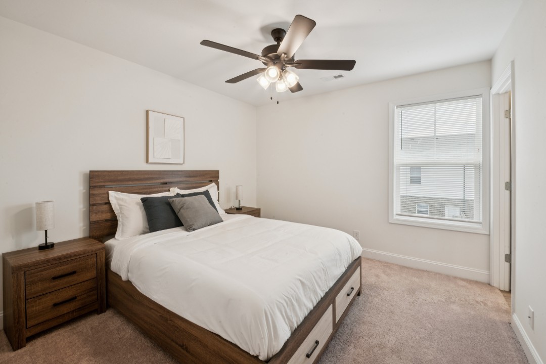 Arte Luxury townhomes Q4 2/2.5