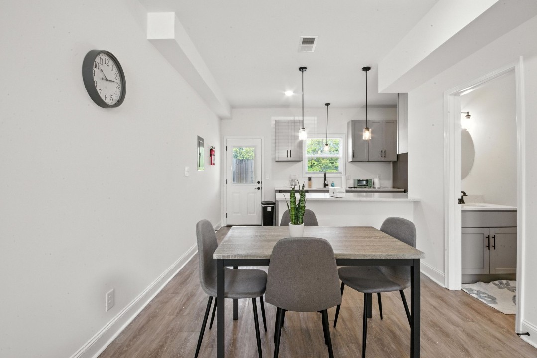 Arte Luxury townhomes O5 2/2.5