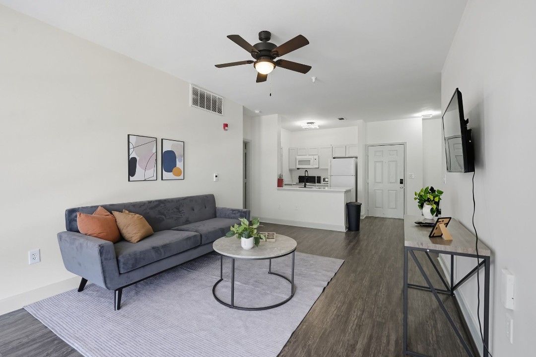 Studio · Signature layout