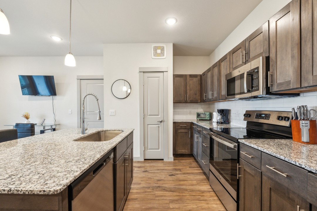 Chisholm Trace · Unit 1234 1/1