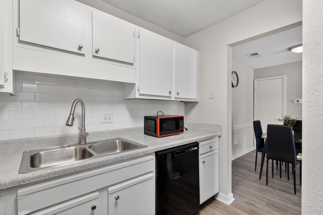 Northtown 14D · Unit 1/1