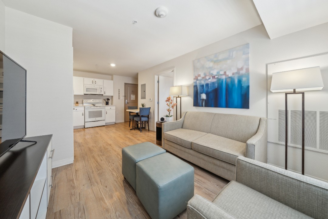 Simplicity At the Rim · Unit 1303  1/1