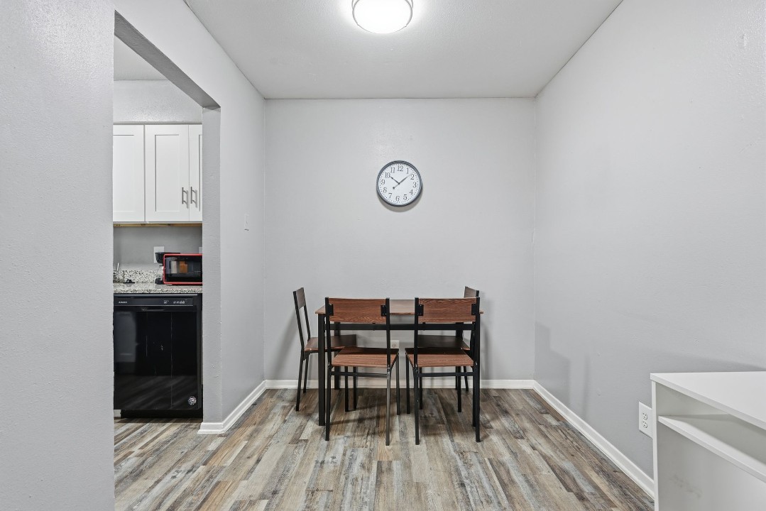 Eureka village · Unit 254 2/1