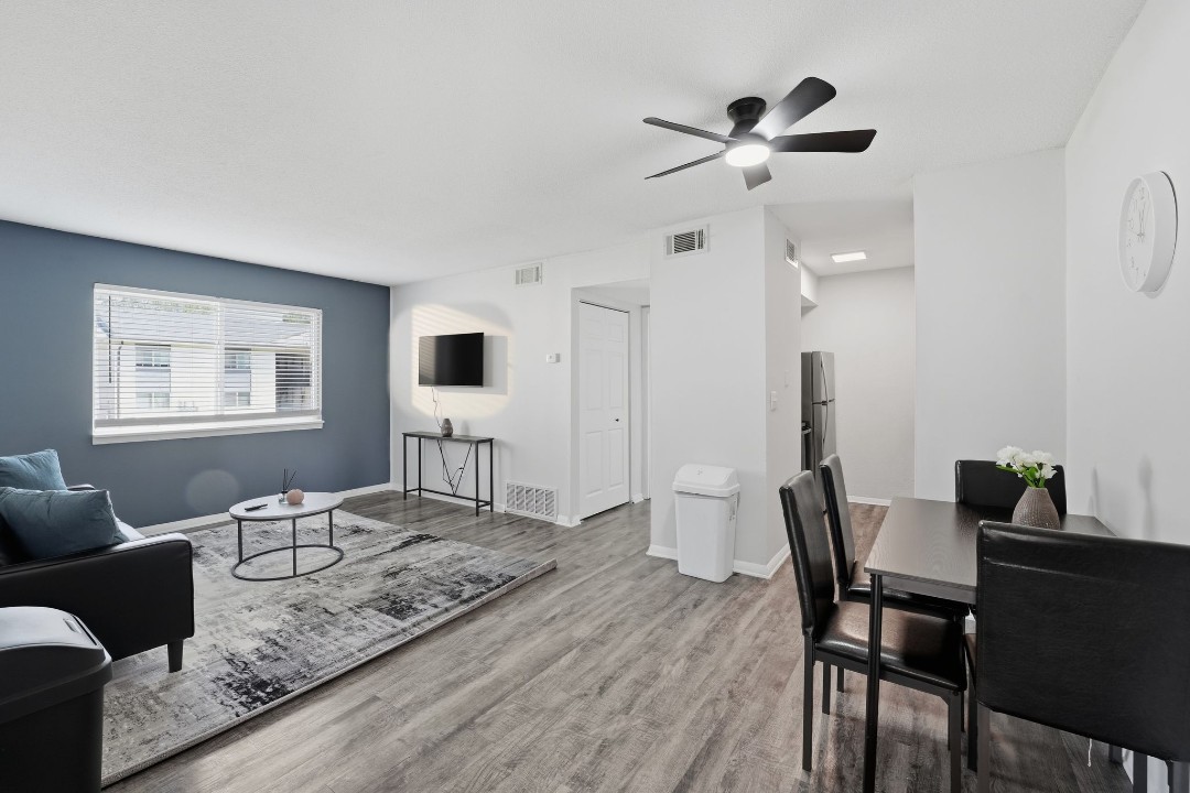 Crossings at · Unit 501 K33 1bd/1bth