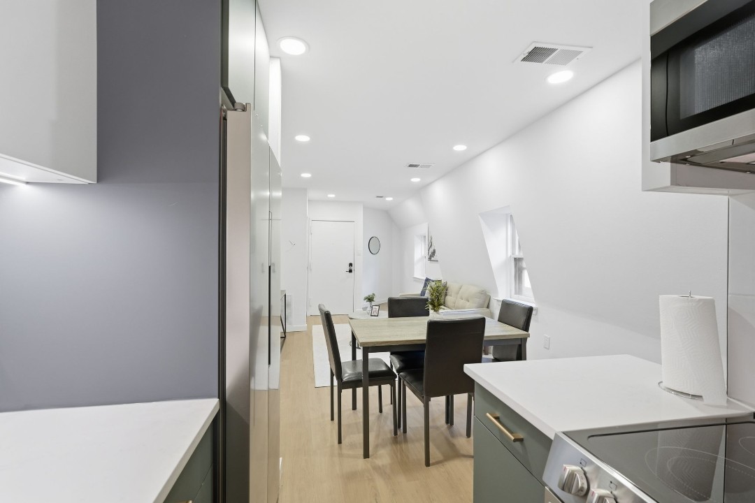 Carriage House C416 · Unit 1/1
