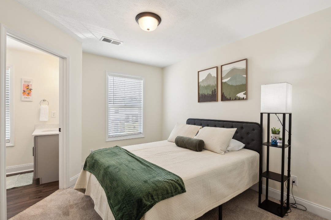 Alto · Unit A2 2bd/2.5 bth