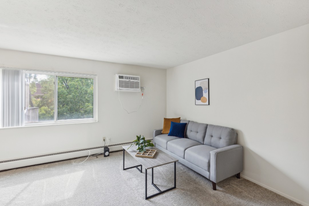 Midtown Towers 3605, · Unit 1/1
