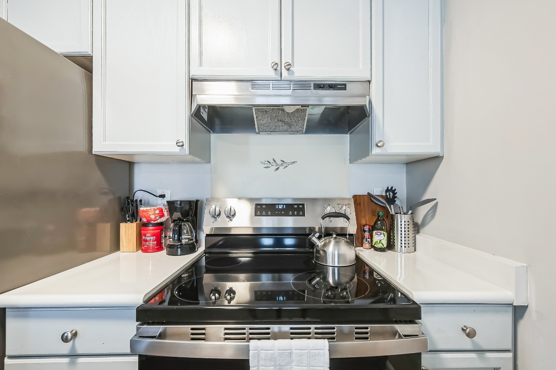 Carlson Bay, 965-104, · Unit 1/1