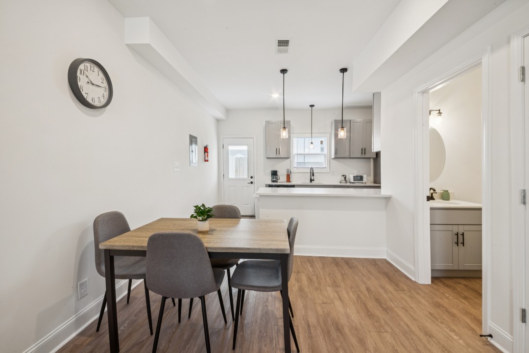 Arte Luxury townhomes Q4 2/2.5