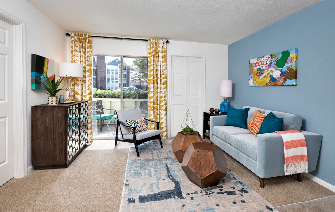 1 Bedroom · Signature layout