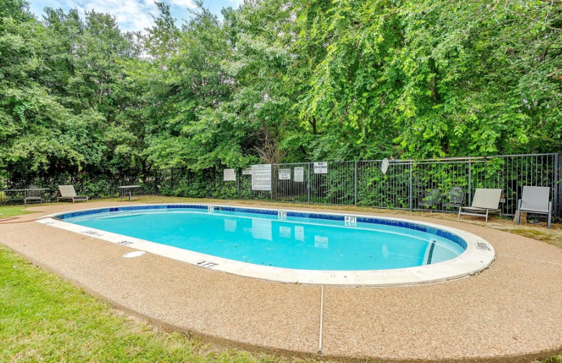 Eureka village · Unit 238 2/1