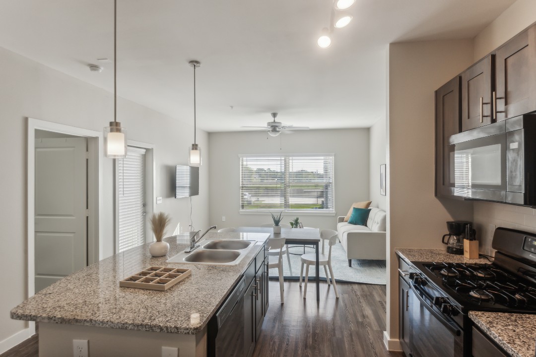 Smart Living Cypress Creek, 9206, · Unit 1/1