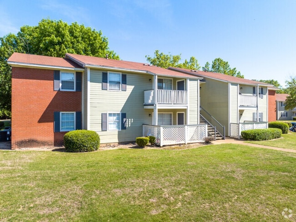 Northtown 12H · Unit 2/2