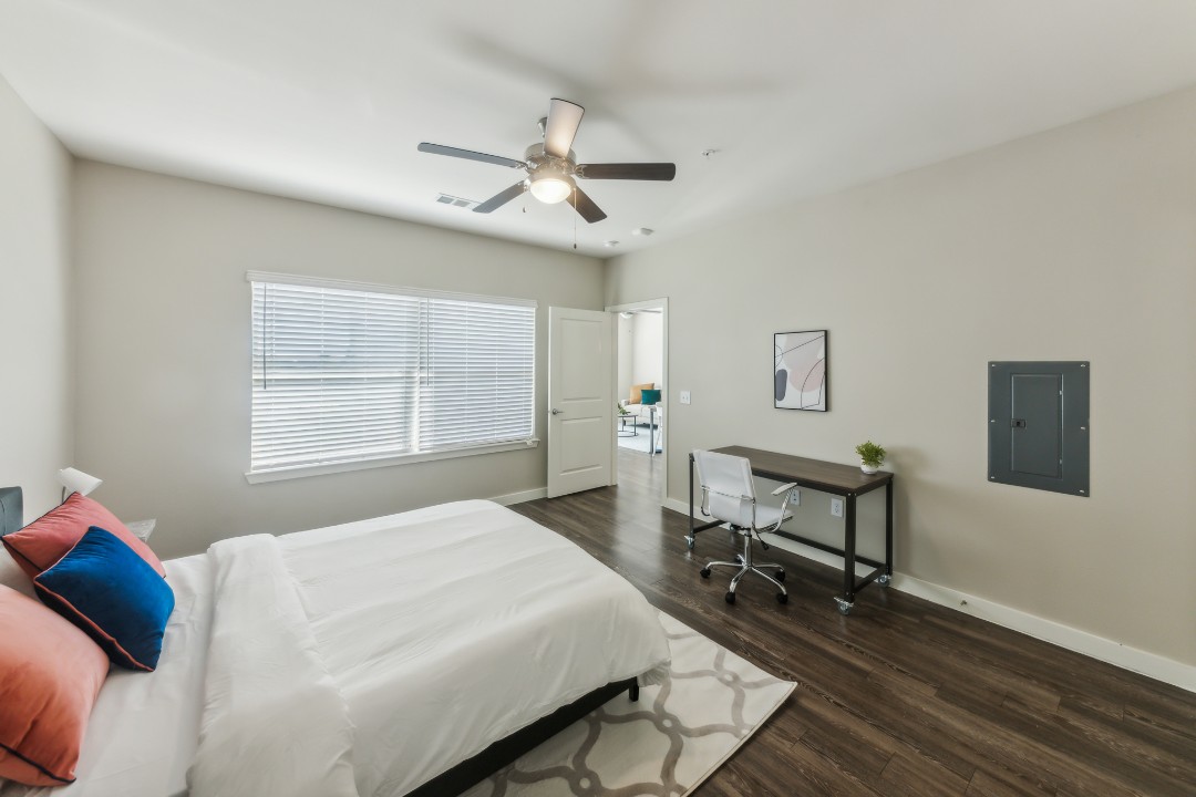 Smart Living Cypress Creek, 9206, · Unit 1/1