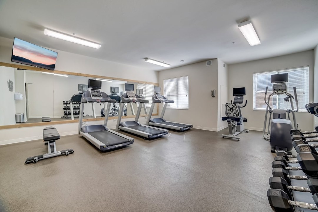 Simplicity At the Rim · Unit 1311 1/1