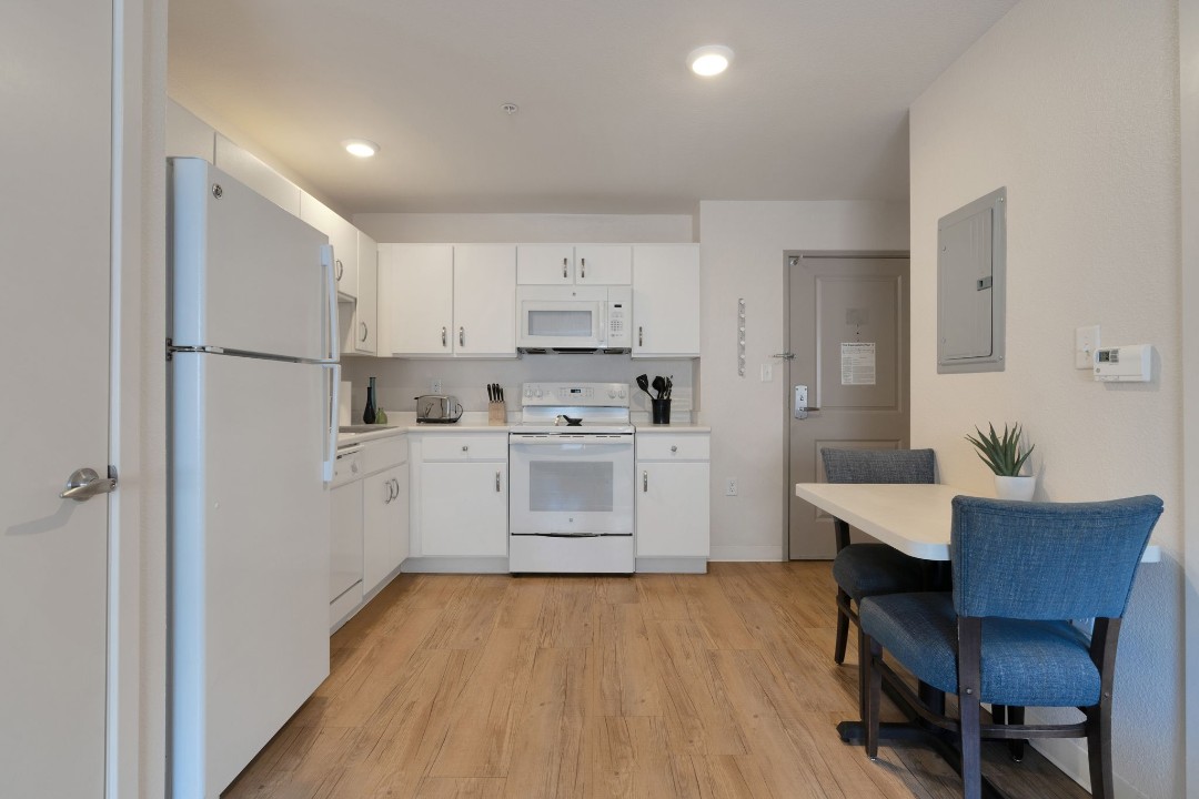 Simplicity At the Rim · Unit 1417 1/1
